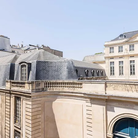 Superb In The Heart Of The Marais Apartment Paris